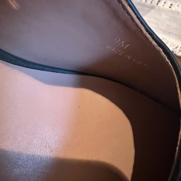 Paolo Elegant Black Leather Block Heels w/ gold chain detail, Nordstrom, size 9 - Picture 7 of 7